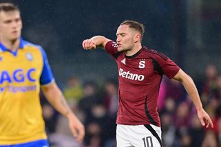 Kuchta seřval v Rumunsku spoluhráče. Pokuta a do béčka, zní z Letné